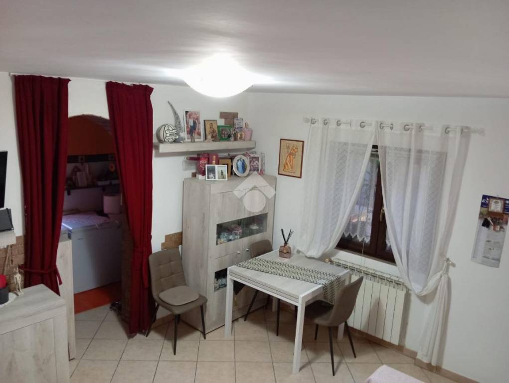 appartamento in vendita a Lariano