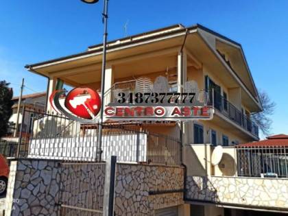 appartamento in vendita a Lariano