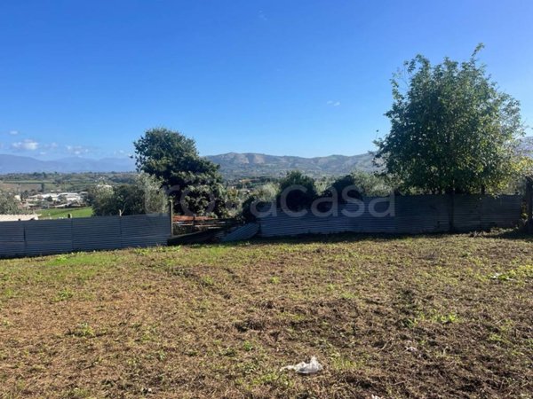 terreno edificabile in vendita a Lariano