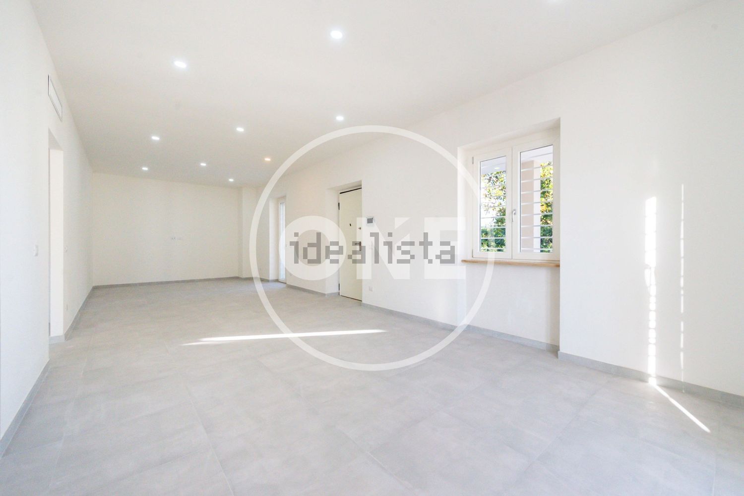 casa indipendente in vendita a Lariano