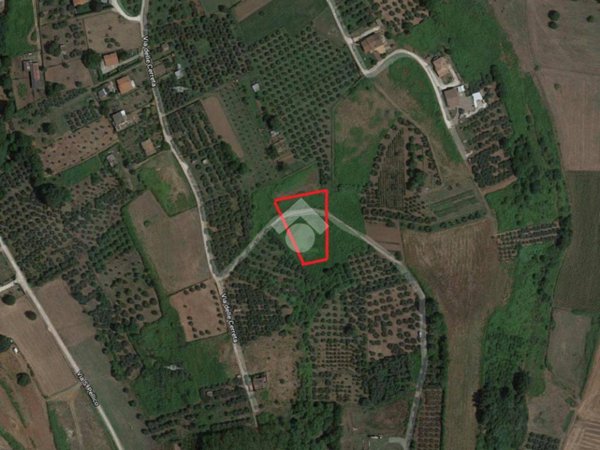 terreno edificabile in vendita a Lariano