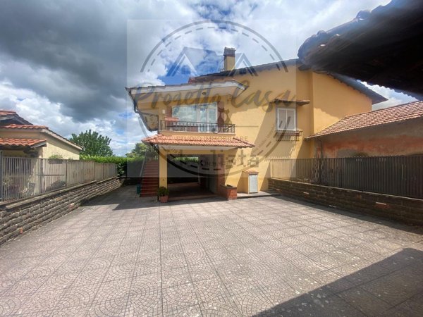 appartamento in vendita a Lariano