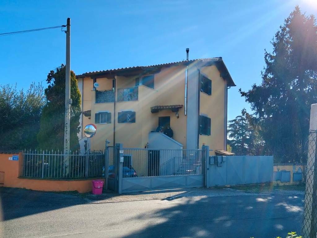 appartamento in vendita a Lariano