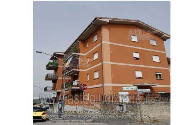 trivano in vendita a Lariano