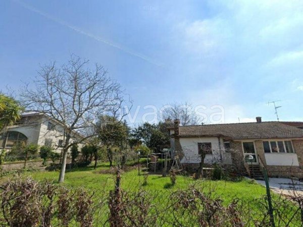 terreno edificabile in vendita a Lariano