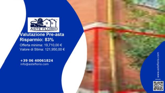 negozio in vendita a Lariano