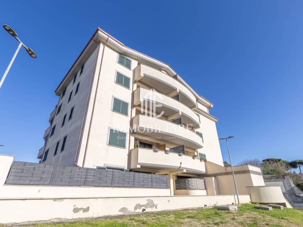 appartamento in vendita a Lariano