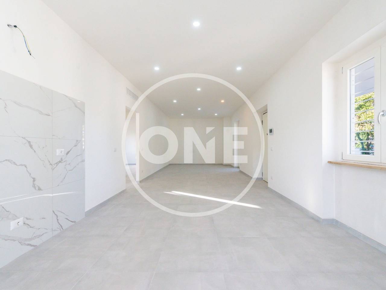 casa indipendente in vendita a Lariano