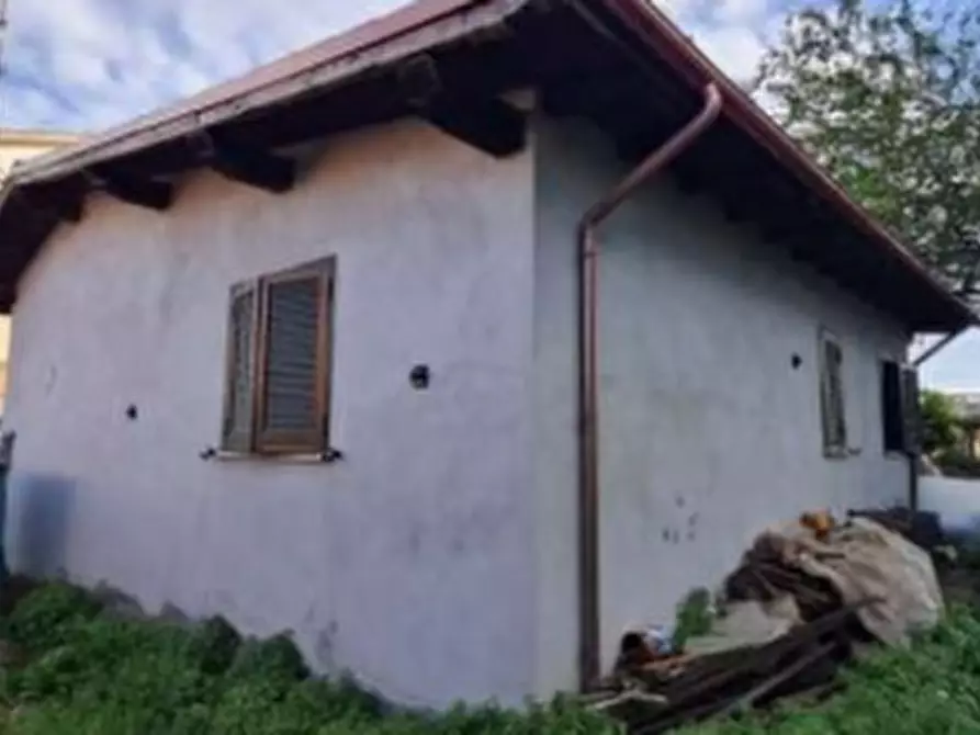 casa indipendente in vendita a Lariano