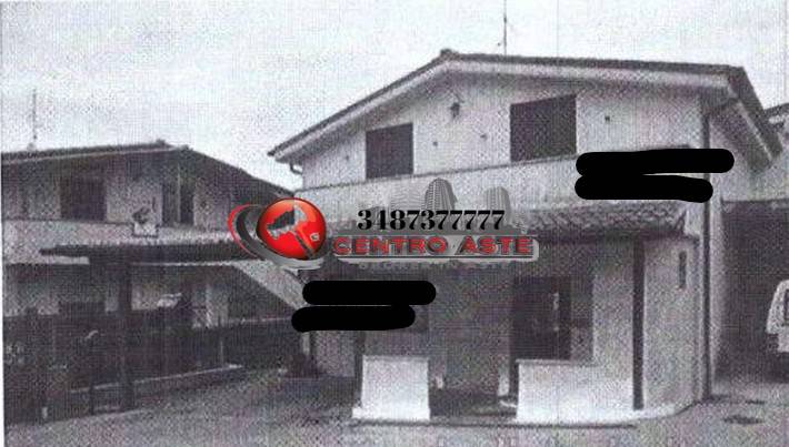 casa indipendente in vendita a Lariano