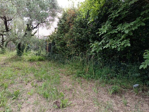 terreno edificabile in vendita a Lariano