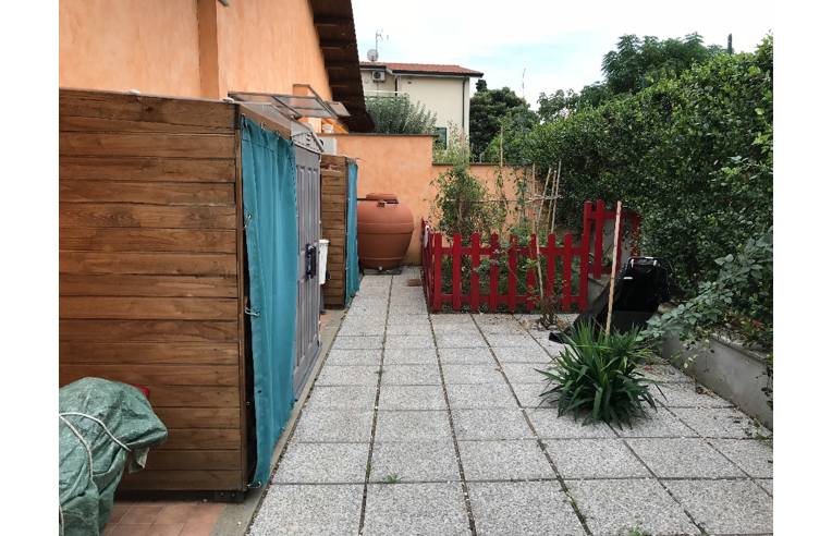 casa indipendente in vendita a Lariano