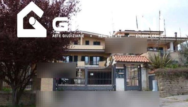 appartamento in vendita a Lariano