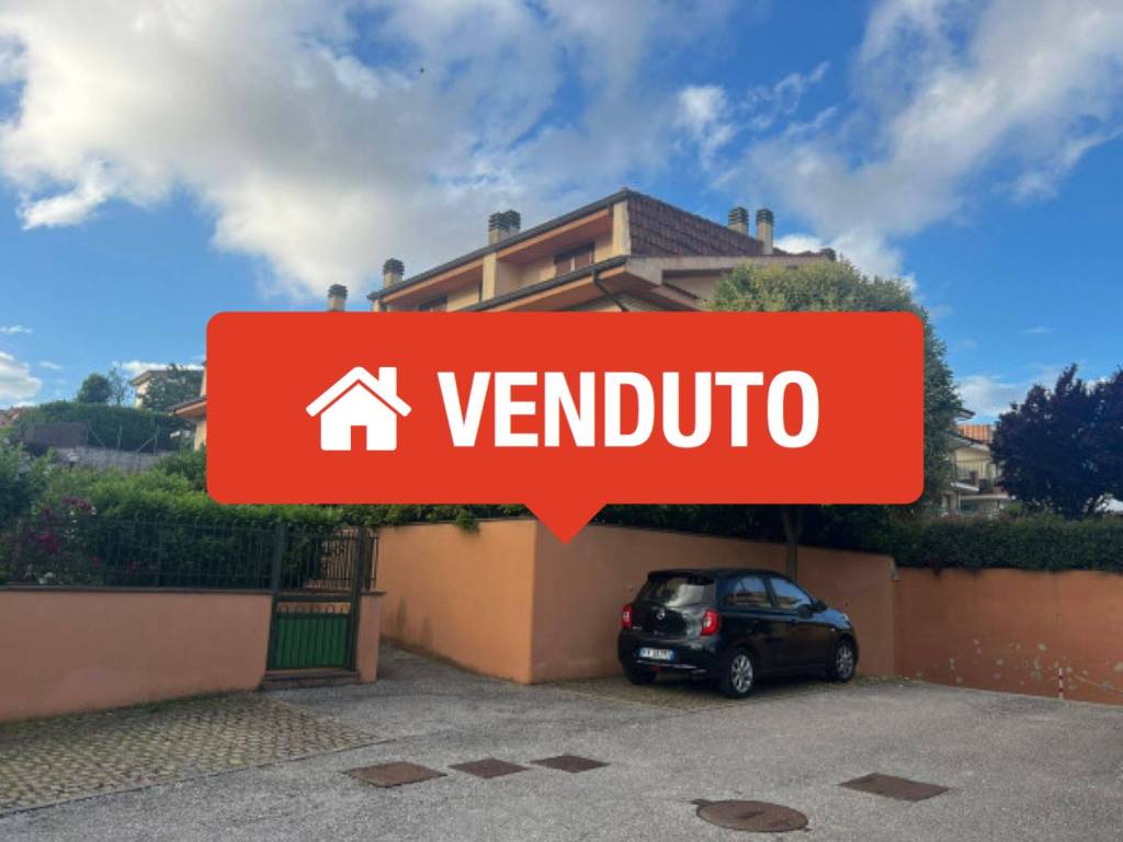 appartamento in vendita a Lariano