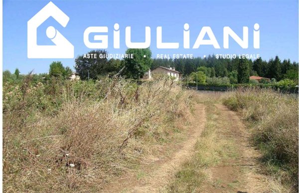 casa indipendente in vendita a Lariano