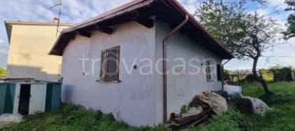 casa indipendente in vendita a Lariano