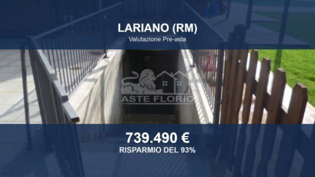 negozio in vendita a Lariano