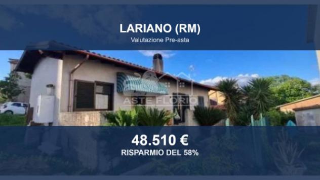 casa indipendente in vendita a Lariano