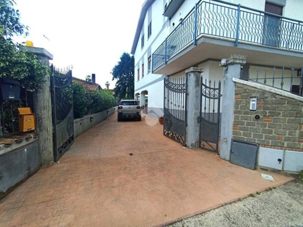 appartamento in vendita a Lariano