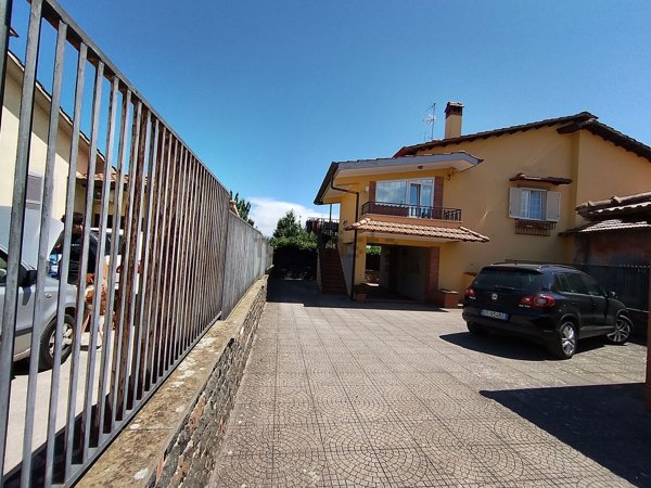 appartamento in vendita a Lariano