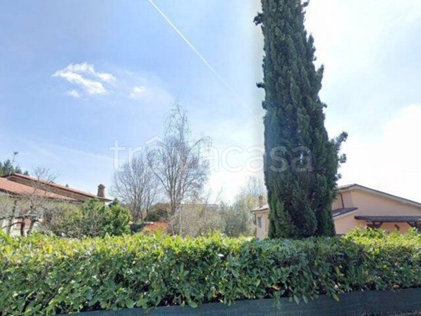 casa indipendente in vendita a Lariano
