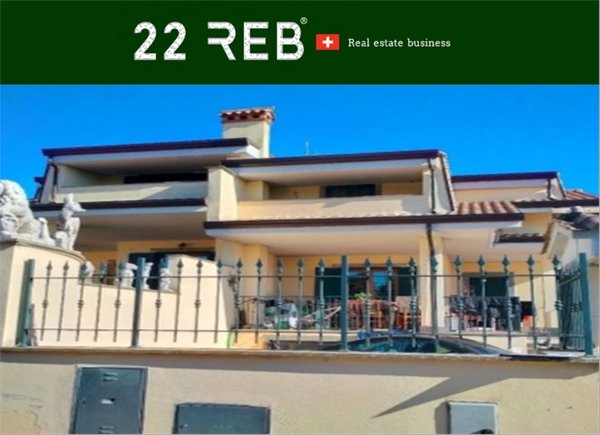 casa indipendente in vendita a Lariano
