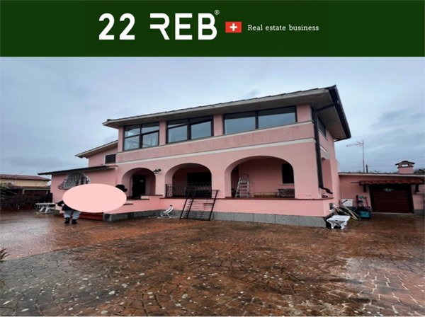 casa indipendente in vendita a Lariano