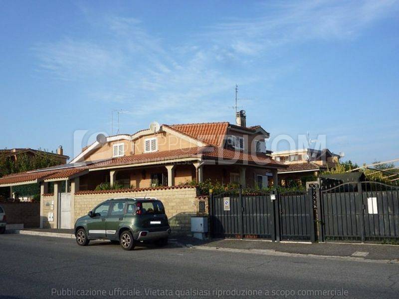 appartamento in vendita a Ladispoli