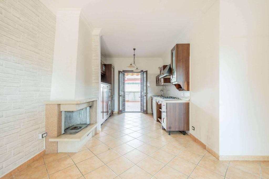 casa indipendente in vendita a Ladispoli