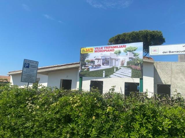 casa indipendente in vendita a Ladispoli in zona Marina di San Nicola