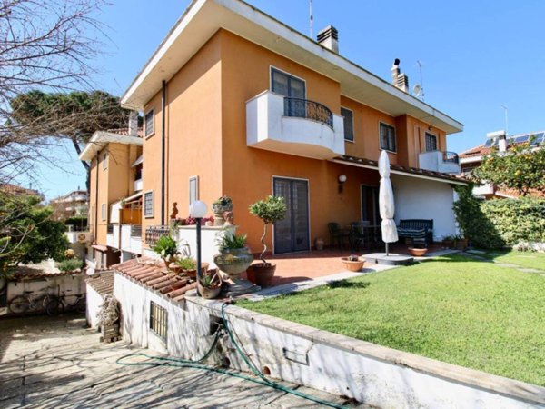 appartamento in vendita a Ladispoli
