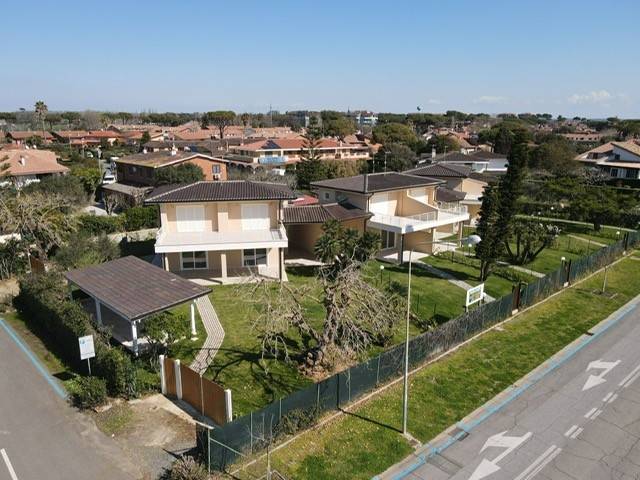 casa indipendente in vendita a Ladispoli in zona Marina di San Nicola