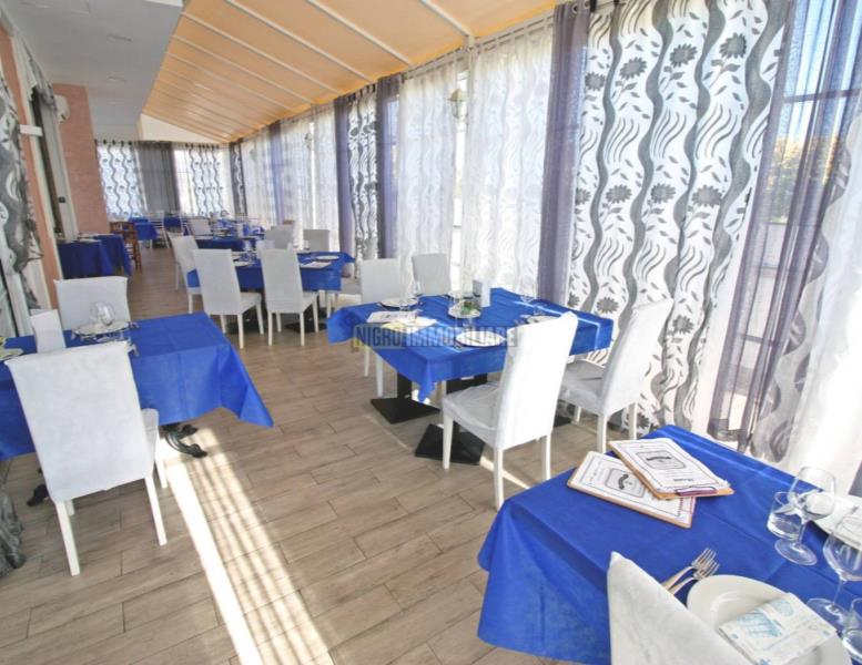 negozio in vendita a Ladispoli