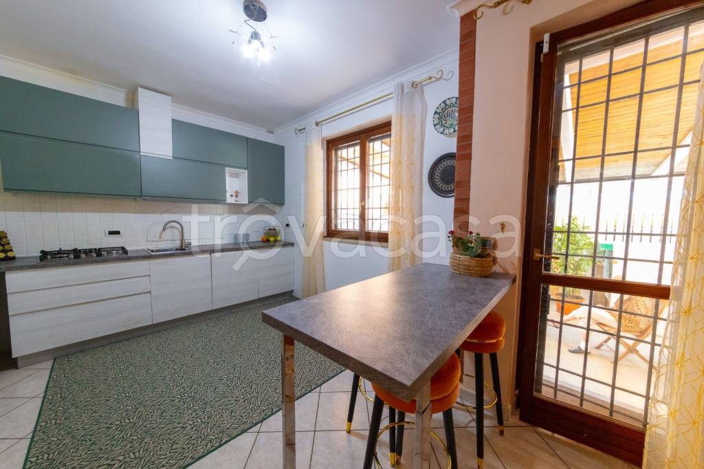 casa indipendente in vendita a Ladispoli
