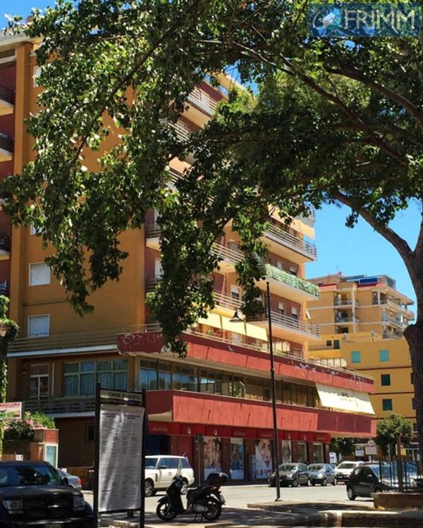 appartamento in vendita a Ladispoli in zona Marina di San Nicola
