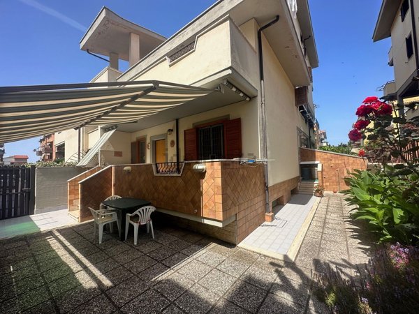 appartamento in vendita a Ladispoli