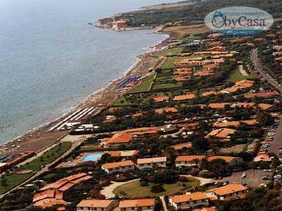 casa indipendente in vendita a Ladispoli in zona Marina di San Nicola