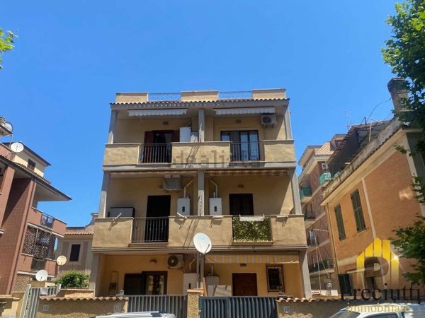 appartamento in vendita a Ladispoli