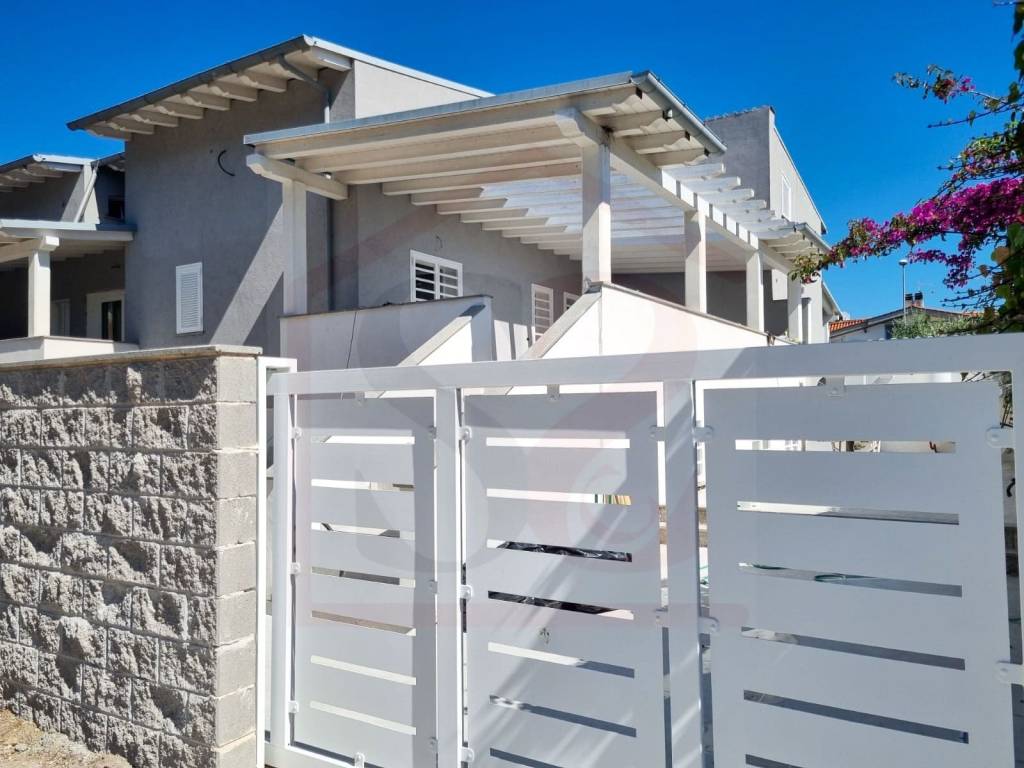 casa indipendente in vendita a Ladispoli