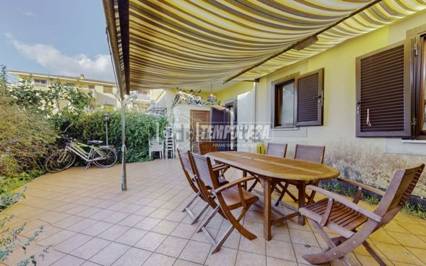appartamento in vendita a Ladispoli in zona Marina di San Nicola
