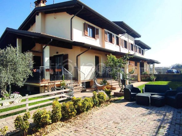 casa indipendente in vendita a Ladispoli