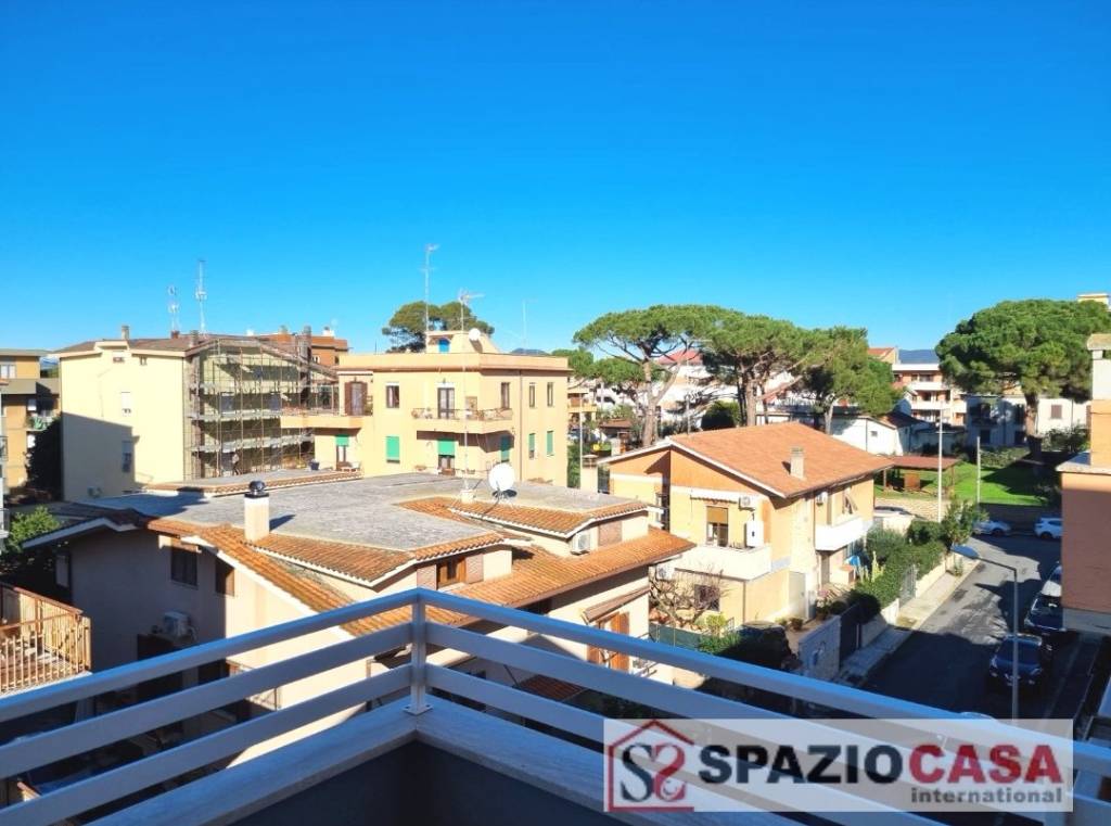 appartamento in vendita a Ladispoli