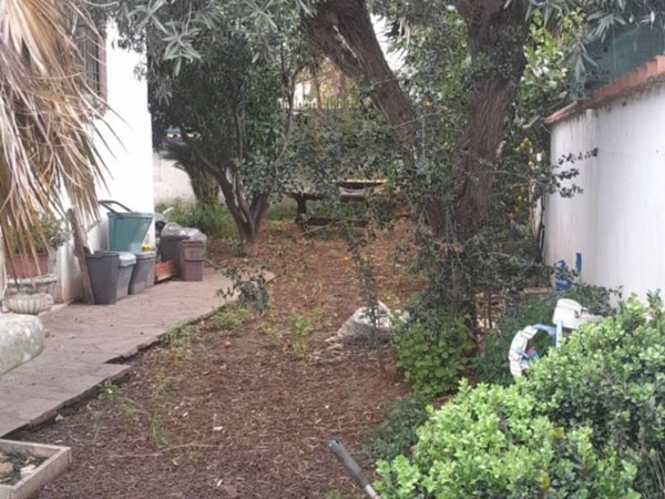 casa indipendente in vendita a Ladispoli