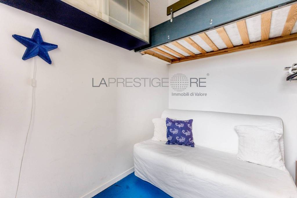 casa indipendente in vendita a Ladispoli