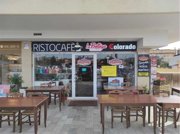negozio in vendita a Ladispoli