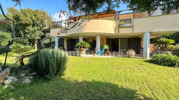 casa indipendente in vendita a Ladispoli in zona Marina di San Nicola