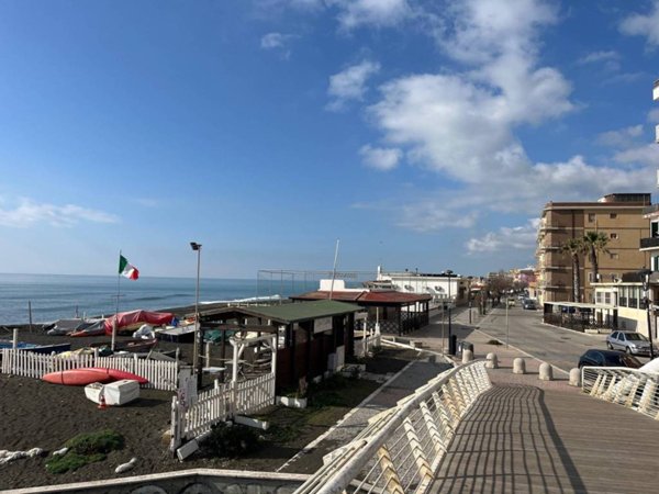 appartamento in vendita a Ladispoli