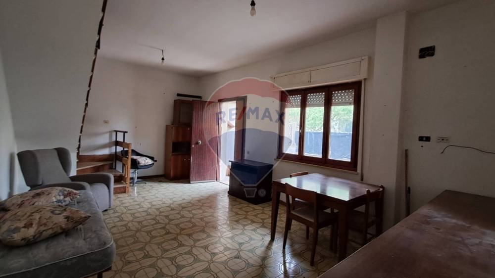casa indipendente in vendita a Ladispoli