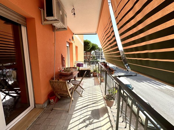 casa indipendente in vendita a Ladispoli