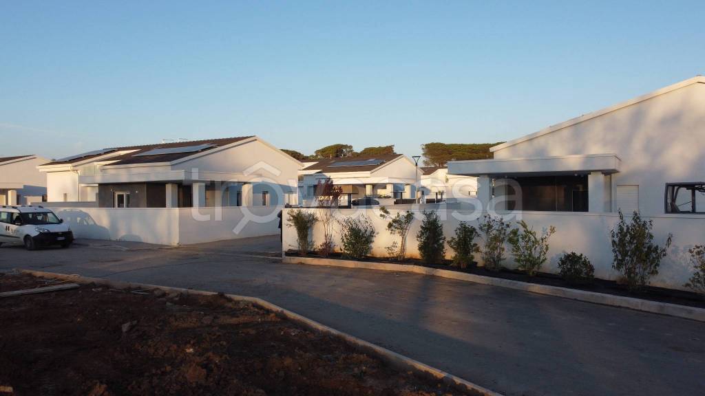 casa indipendente in vendita a Ladispoli
